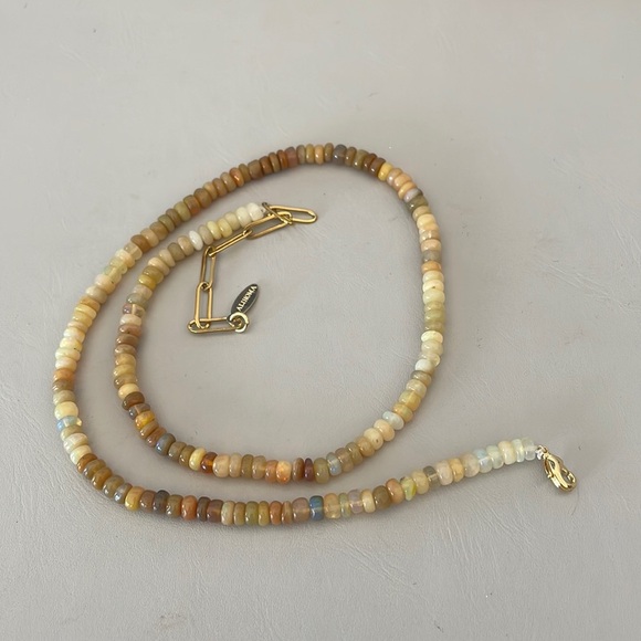 Alihoma Bermúdez Jewelry - Ethiopian opal Necklace